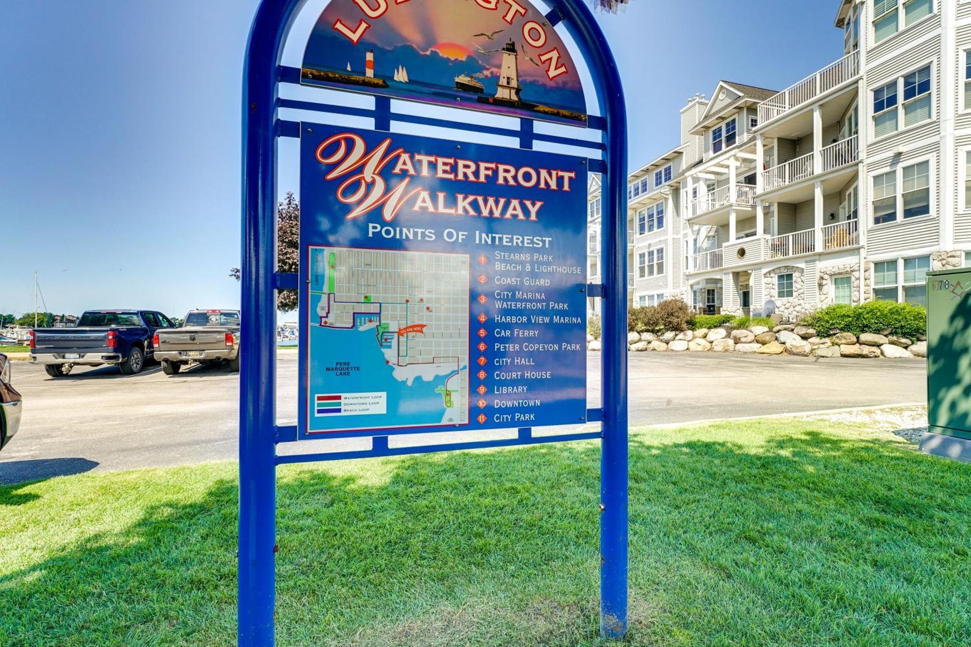 Modern Ludington Apartment Across From The Lake! Exterior photo